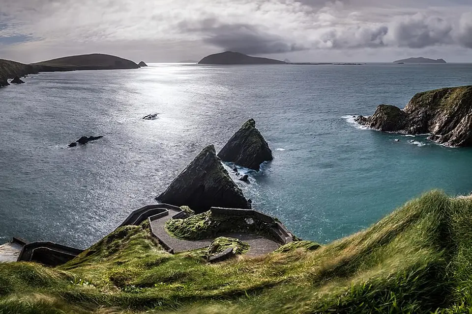 Authentischer Reisemoment in Irland – passend zu Busreise Irland ab München – Tipps zur Auswahl