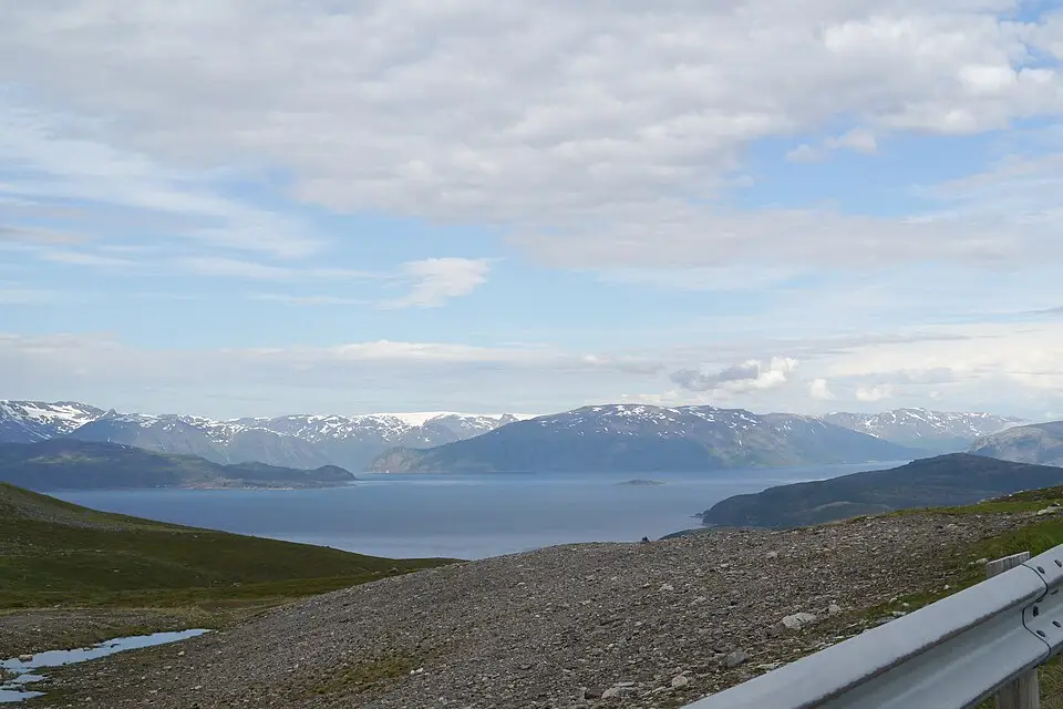 Landschaft und Sehenswürdigkeiten in Nordkap für Weihnachtsreise Nordkap mit dem Bus – Reiseguide