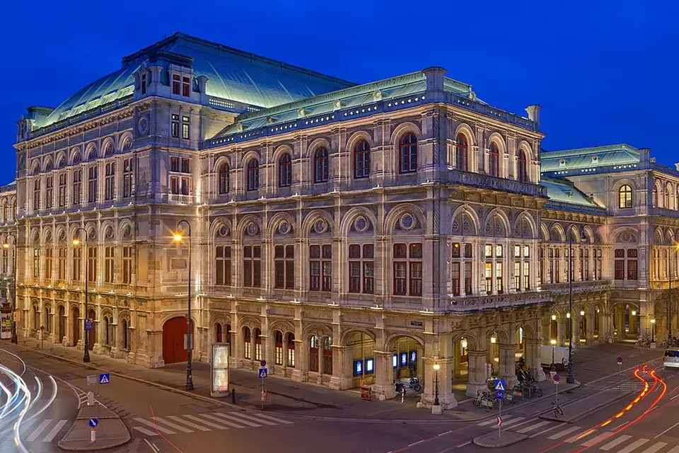 Landschaft und Sehenswürdigkeiten in Wien für Busreise Wien ab NRW – Dauer & Komfort