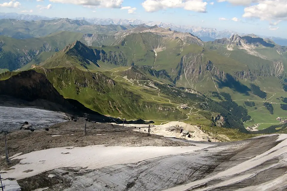 Stimmungsvolle Reiseansicht aus Zillertal für Standortreise Zillertal mit dem Bus – Reisecheck
