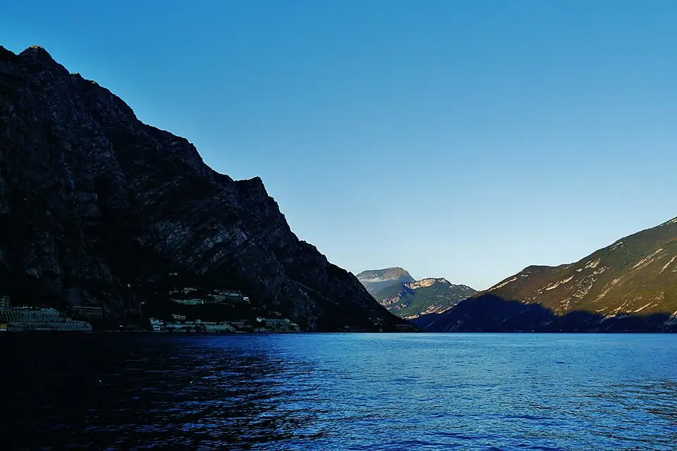 Landschaft und Sehenswürdigkeiten in Gardasee für Wellnessreise Gardasee mit dem Bus – Dauer & Komfort