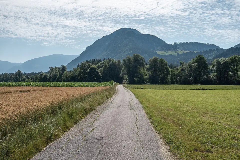Landschaft und Sehenswürdigkeiten in Kärnten für Busreise Kärnten ab Stuttgart – Reiseguide