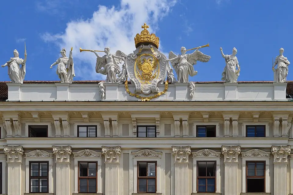 Landschaft und Sehenswürdigkeiten in Wien für Beste Reisezeit für eine Busreise Wien – Tipps zur Auswahl