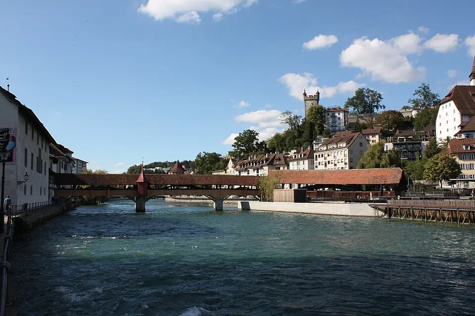 Authentischer Reisemoment in Vierwaldstättersee – passend zu Vereinsreise Vierwaldstättersee mit dem Bus – Tipps zur Auswahl