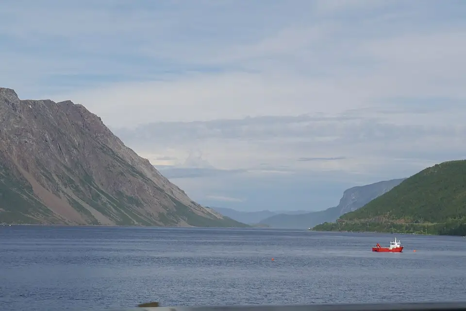 Stimmungsvolle Reiseansicht aus Nordkap für Panoramareise Nordkap mit dem Bus – ehrlich eingeordnet