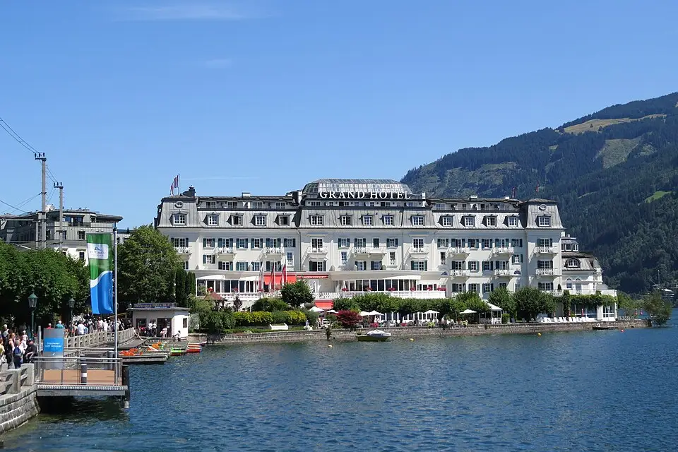 Authentischer Reisemoment in Côte d’Azur – passend zu Busreise Côte d’Azur mit Halbpension – Reiseguide