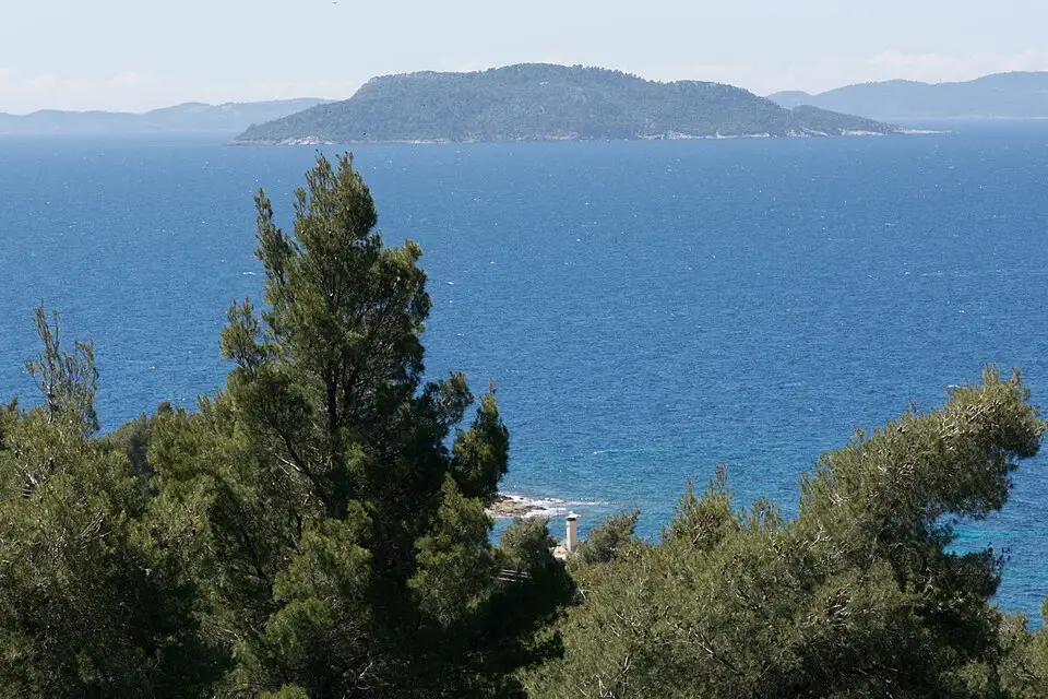 Landschaft und Sehenswürdigkeiten in griechischem Festland für Silvesterreise Griechisches Festland mit dem Bus – Reisecheck