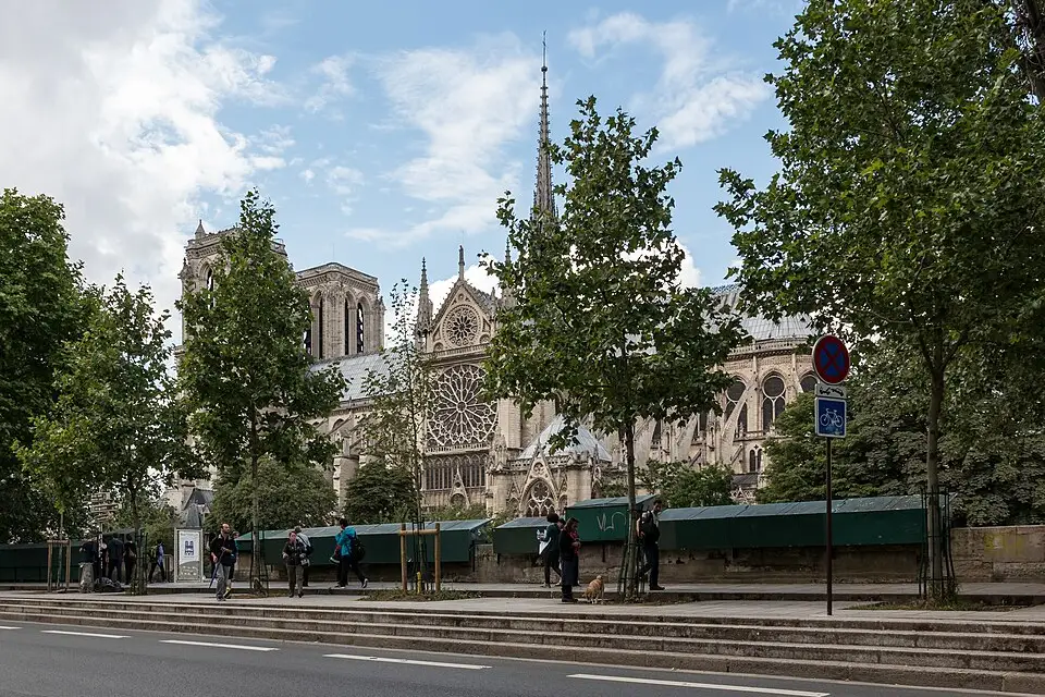 Stimmungsvolle Reiseansicht aus Paris für Busreise Paris 5 Tage – Route & Leistungen