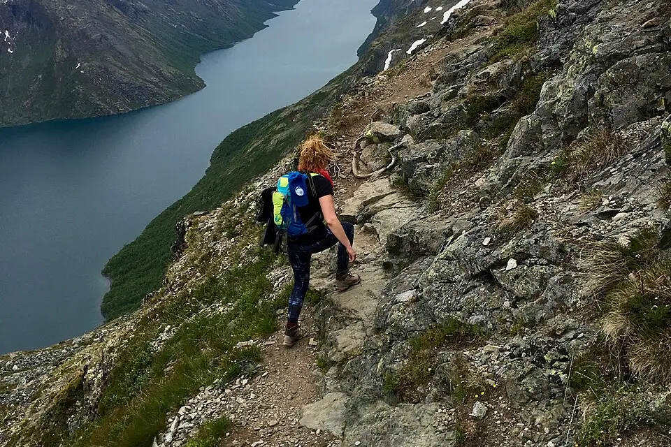 Authentischer Reisemoment in Norwegische Fjorde – passend zu Busreise Norwegische Fjorde ab NRW – Dauer & Komfort