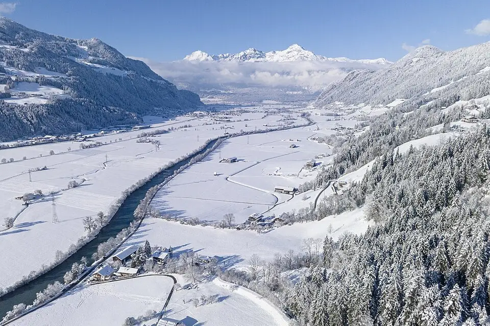 Landschaft und Sehenswürdigkeiten in Zillertal für Busreise Zillertal – Reisecheck