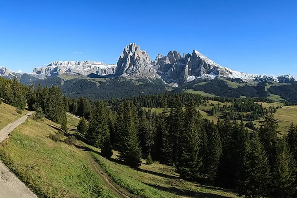 Landschaft und Sehenswürdigkeiten in Südtirol für Vereinsreise Südtirol mit dem Bus – Reisecheck