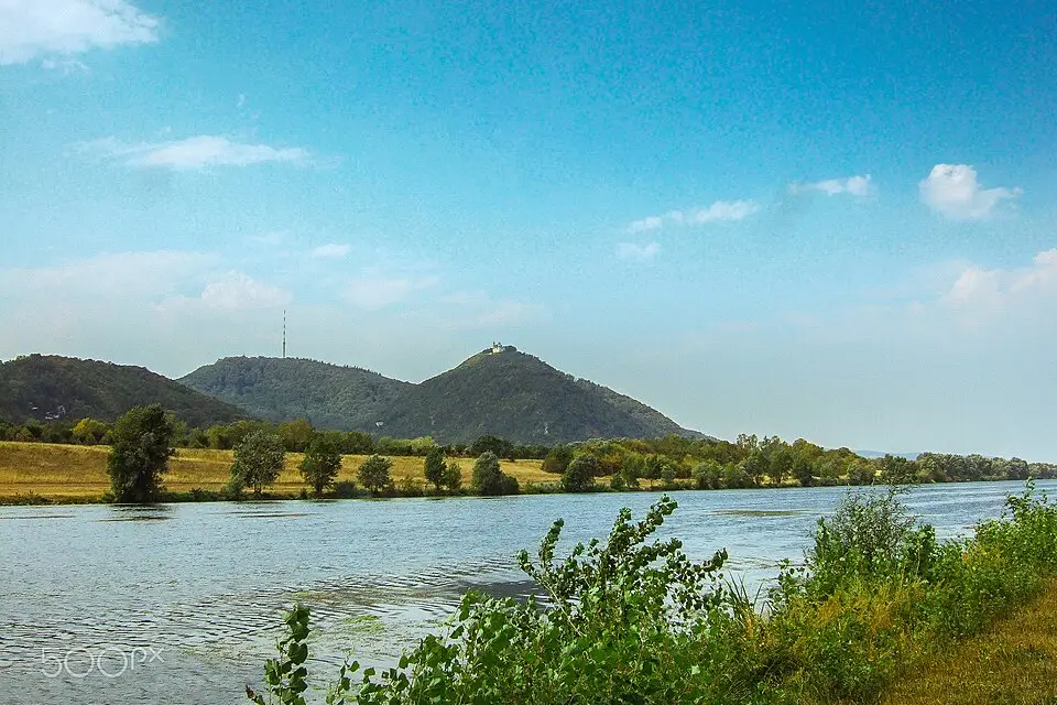 Landschaft und Sehenswürdigkeiten in Wien für Busreise Wien mit Haustürabholung – Reisecheck