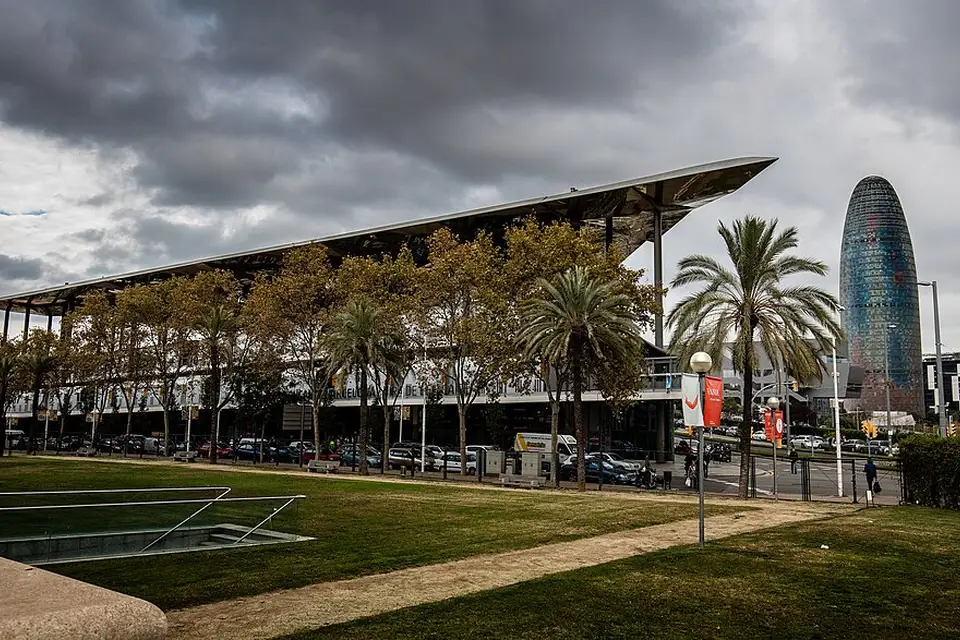 Authentischer Reisemoment in Barcelona – passend zu Günstige Busreise Barcelona – Tipps zur Auswahl