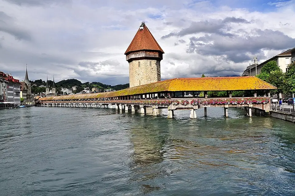 Authentischer Reisemoment in Vierwaldstättersee – passend zu Kulturreise Vierwaldstättersee mit dem Bus – Dauer & Komfort