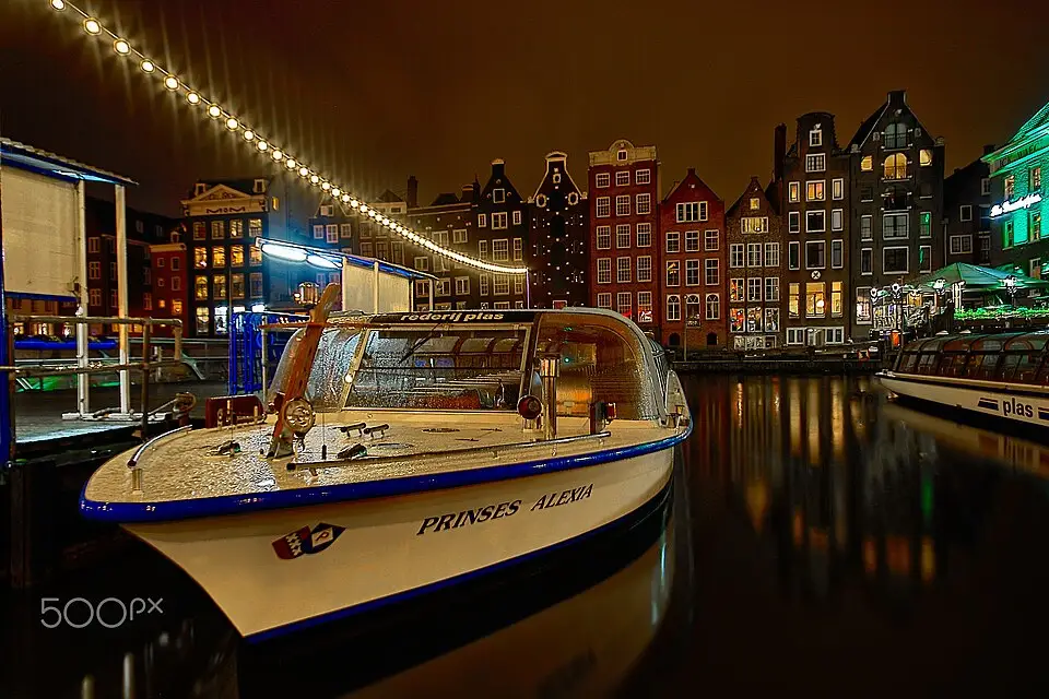 Stimmungsvolle Reiseansicht aus Amsterdam für Busreise Amsterdam für Familien – Route & Leistungen