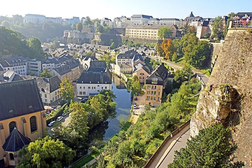 Landschaft und Sehenswürdigkeiten in Luxemburg für Kurzreise Luxemburg mit dem Bus – Route & Leistungen