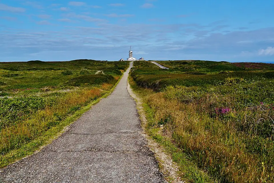 Landschaft und Sehenswürdigkeiten in Bretagne für Busreise Bretagne 10 Tage – Tipps zur Auswahl