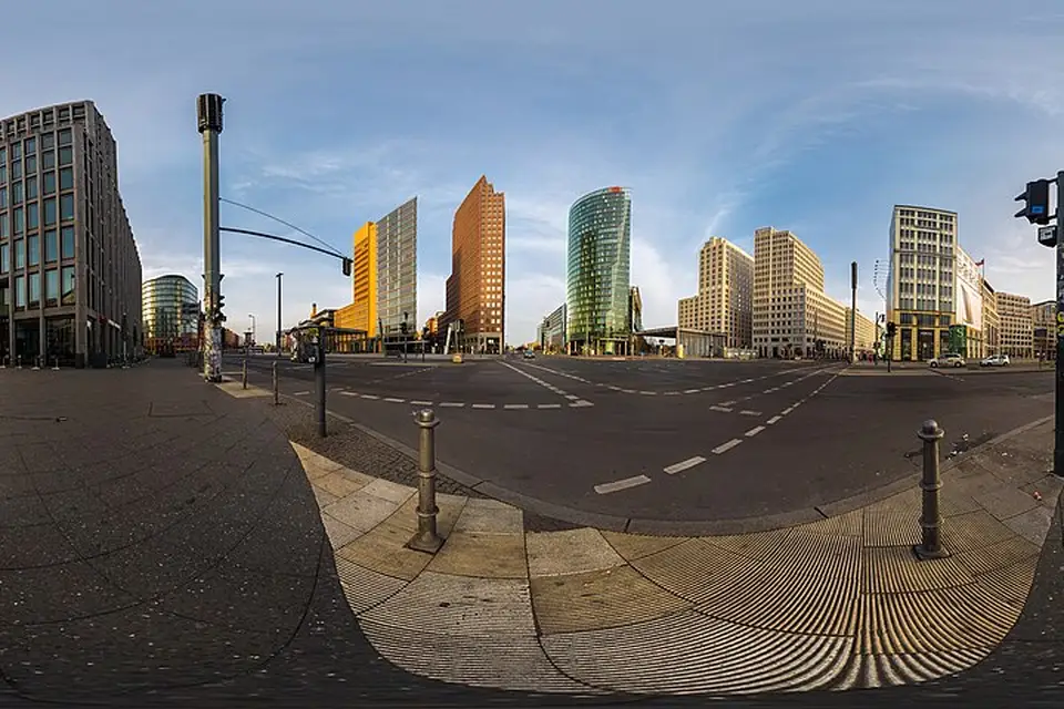 Landschaft und Sehenswürdigkeiten in Berlin für Busreise Berlin ab Stuttgart – Route & Leistungen