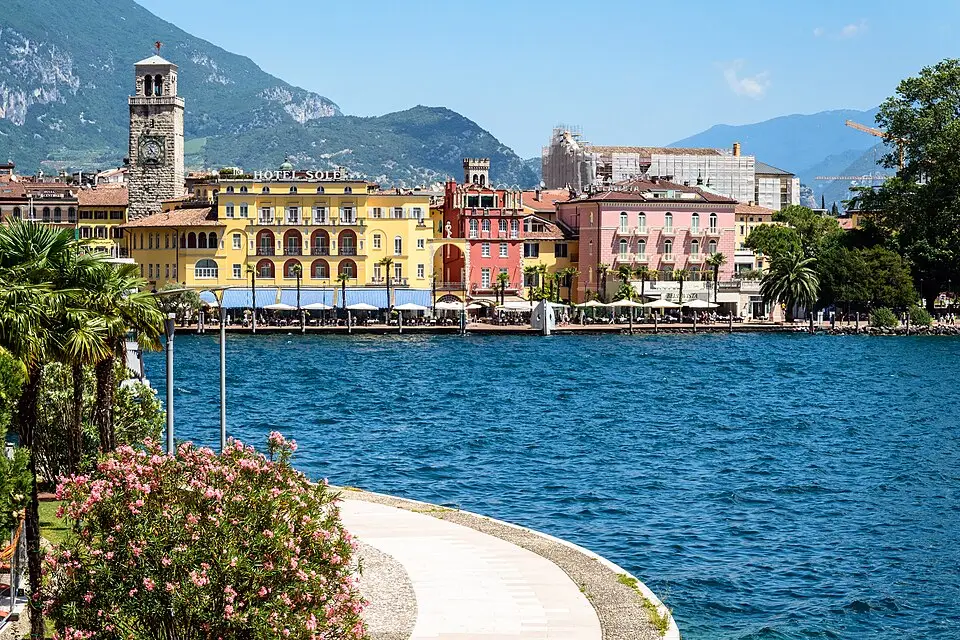 Authentischer Reisemoment in Gardasee – passend zu Panoramareise Gardasee mit dem Bus – Reiseguide