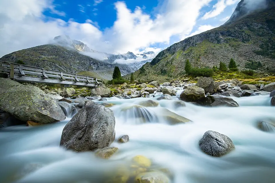 Authentischer Reisemoment in Tirol – passend zu Kulturreise Tirol mit dem Bus – Route & Leistungen