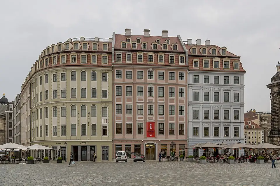 Stimmungsvolle Reiseansicht aus Dresden für Busreise Dresden ab Berlin – Route & Leistungen