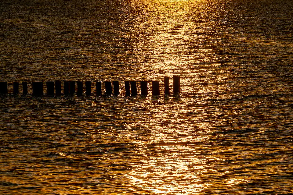 Authentischer Reisemoment in Nordsee – passend zu Busreise Nordsee im Herbst – Reisecheck