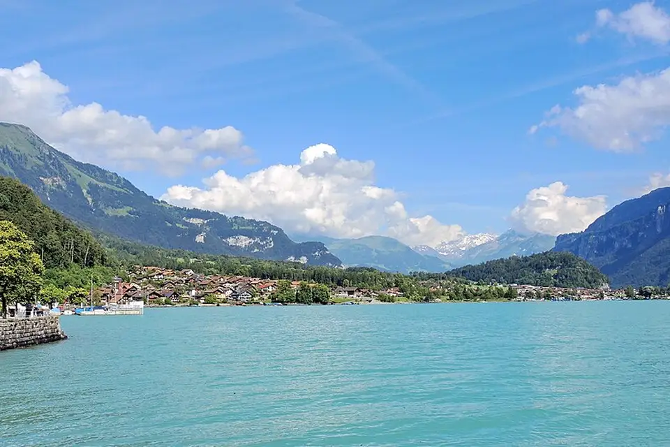Landschaft und Sehenswürdigkeiten in Berner Oberland für Panoramareise Berner Oberland mit dem Bus – Route & Leistungen