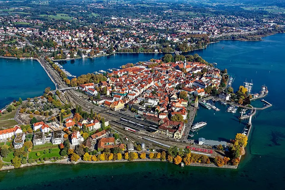 Landschaft und Sehenswürdigkeiten in Bodensee für Busreise Bodensee im Sommer – Tipps zur Auswahl