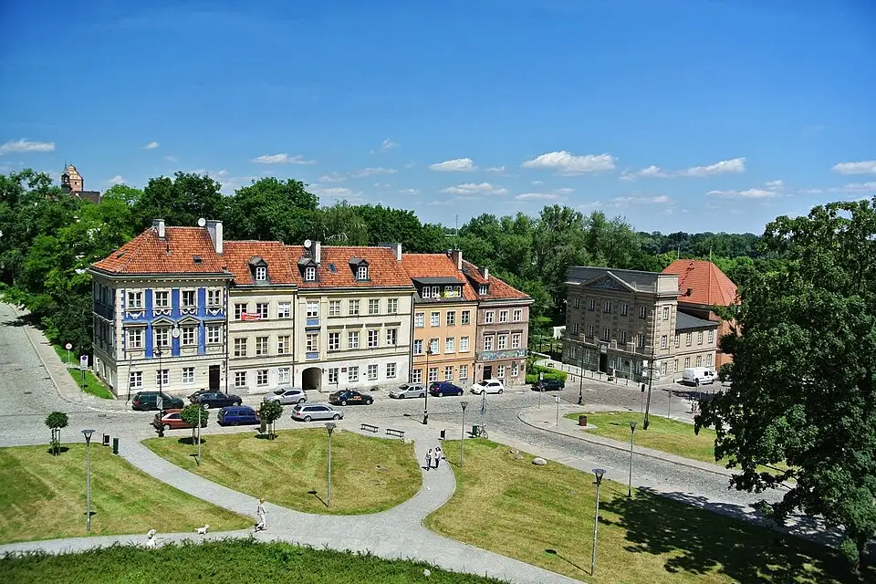 Authentischer Reisemoment in Warschau – passend zu Busreise Warschau ab Frankfurt – Reiseguide