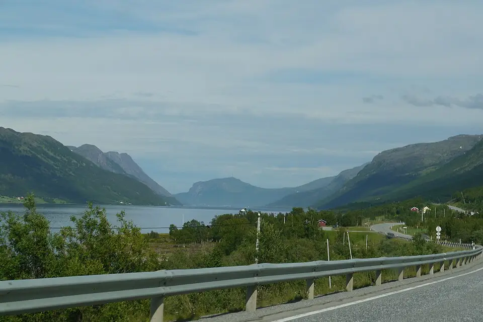 Stimmungsvolle Reiseansicht aus Nordkap für Busreise Nordkap für Paare – Dauer & Komfort