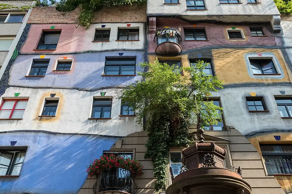Landschaft und Sehenswürdigkeiten in Wien für Genussreise Wien mit dem Bus – Route & Leistungen