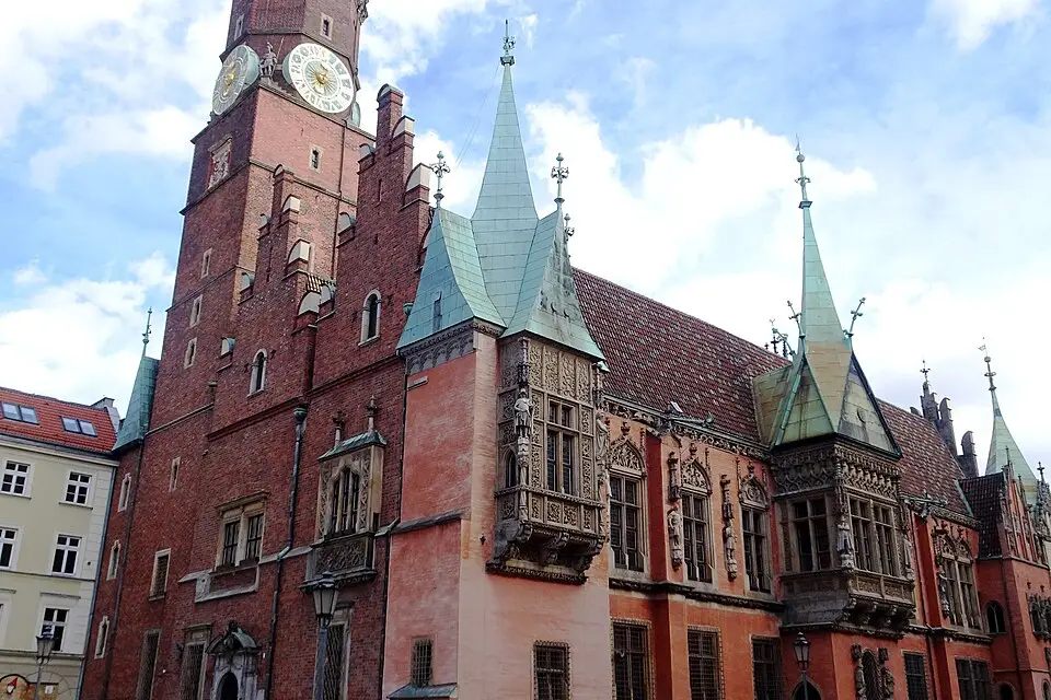 Stimmungsvolle Reiseansicht aus Breslau für Wellnessreise Breslau mit dem Bus – Reisecheck