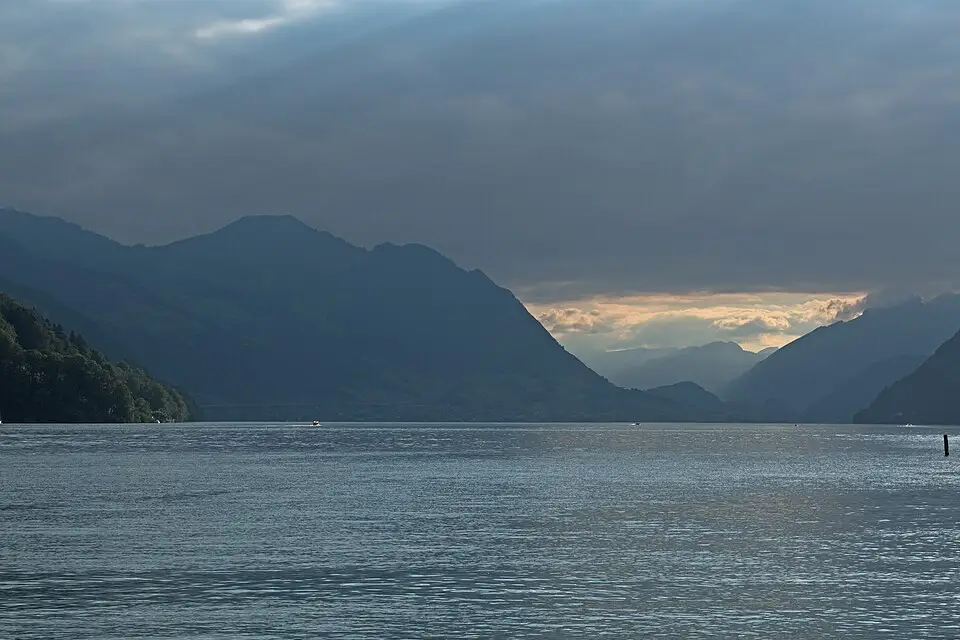Landschaft und Sehenswürdigkeiten in Vierwaldstättersee für Busreise Vierwaldstättersee ab München – Dauer & Komfort