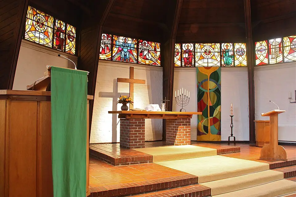 Authentischer Reisemoment in Hamburg – passend zu Busreise Hamburg ab Berlin – Tipps zur Auswahl