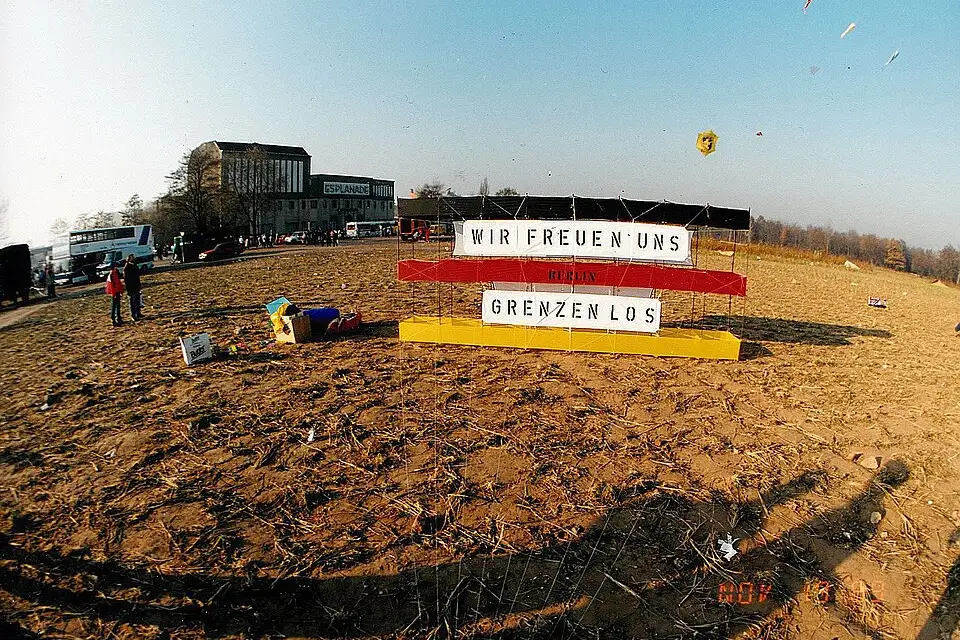 Stimmungsvolle Reiseansicht aus Berlin für Beste Reisezeit für eine Busreise Berlin – Reisecheck