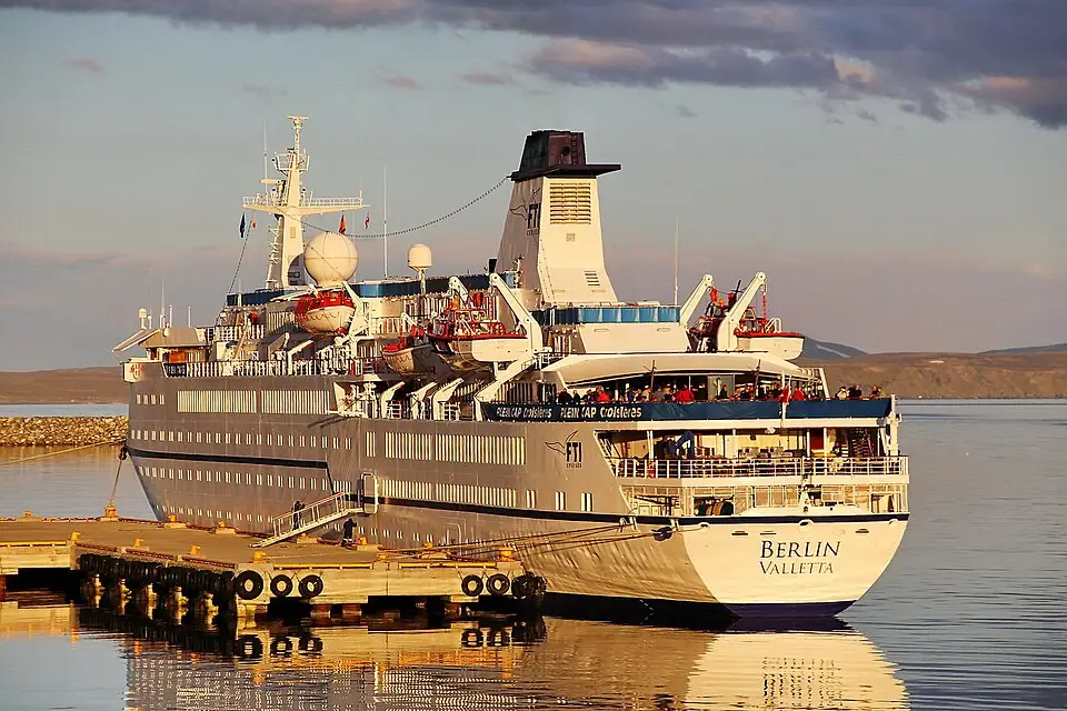 Stimmungsvolle Reiseansicht aus Nordkap für Kurzreise Nordkap mit dem Bus – Reisecheck