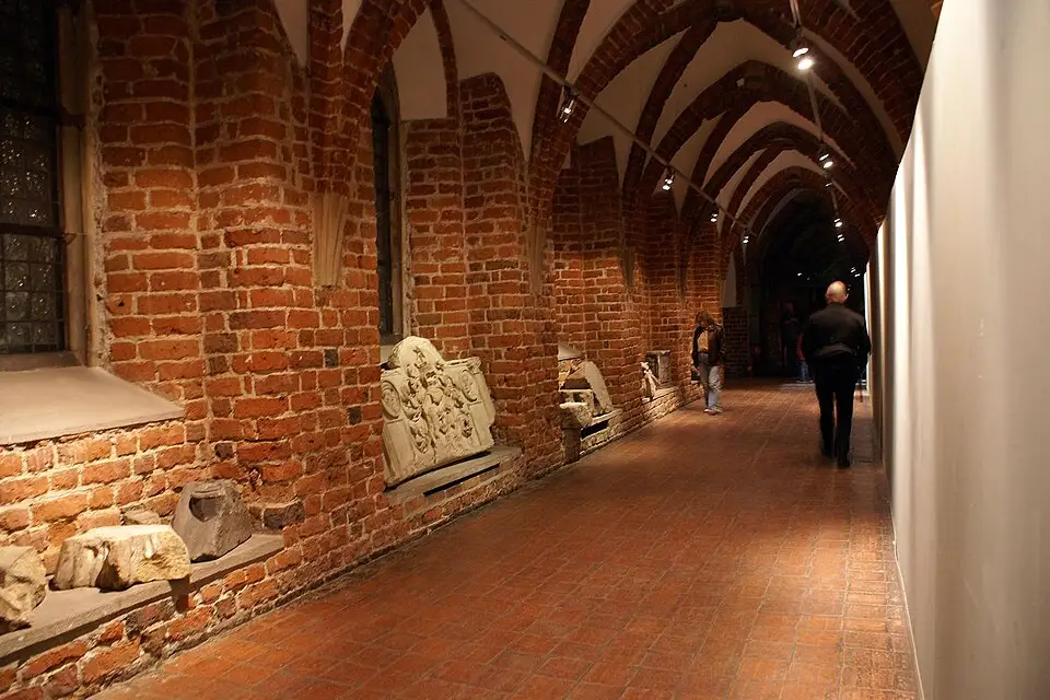 Stimmungsvolle Reiseansicht aus Breslau für Gruppenreise Breslau mit dem Bus – Reiseguide