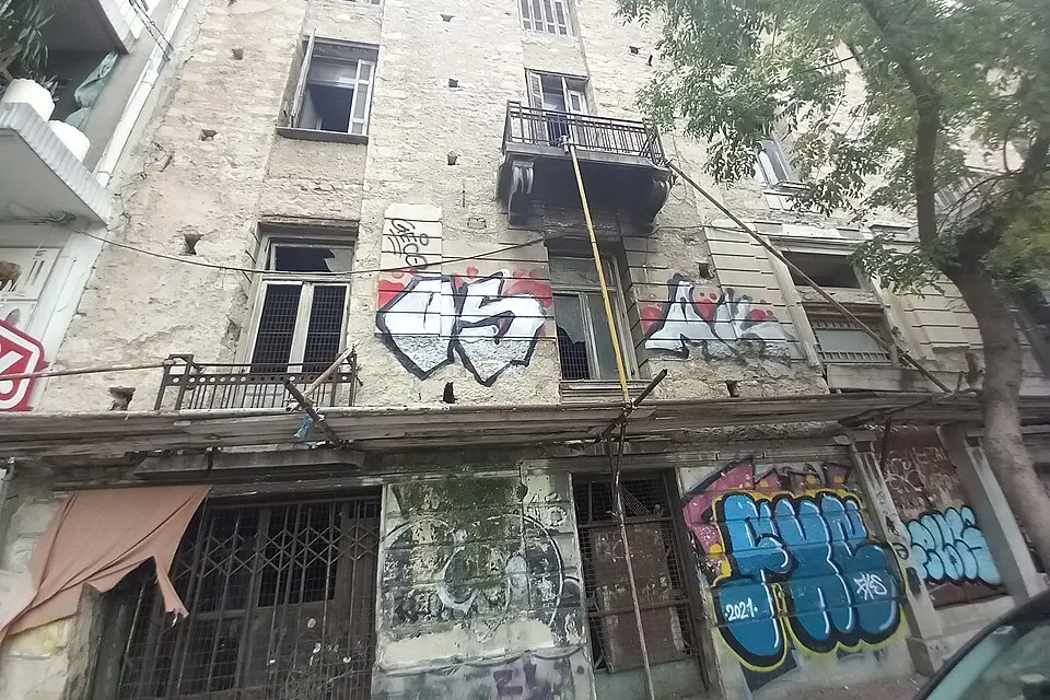 Authentischer Reisemoment in Athen – passend zu Busreise Athen für Paare – ehrlich eingeordnet
