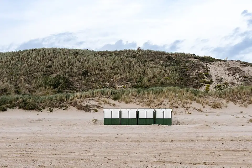 Stimmungsvolle Reiseansicht aus Zeeland für Günstige Busreise Zeeland – Reisecheck