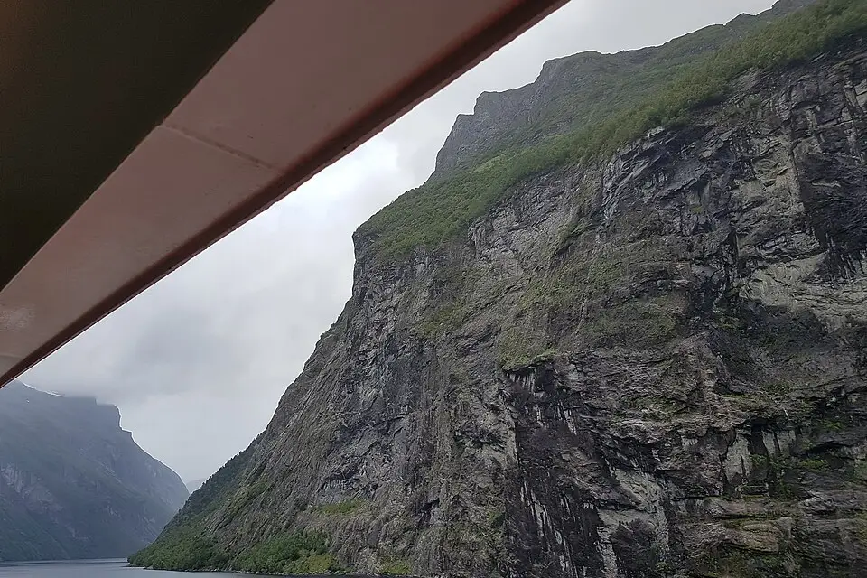 Authentischer Reisemoment in Norwegische Fjorde – passend zu Busreise Norwegische Fjorde Angebote vergleichen – Reiseguide