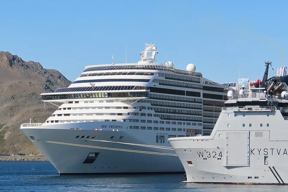 Authentischer Reisemoment in Nordkap – passend zu Busreise Nordkap ohne Nachtfahrt – Reiseguide