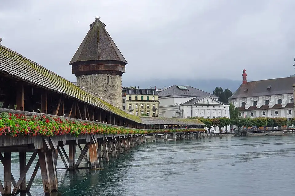Authentischer Reisemoment in Vierwaldstättersee – passend zu Busreise Vierwaldstättersee mit Schifffahrt – Tipps zur Auswahl