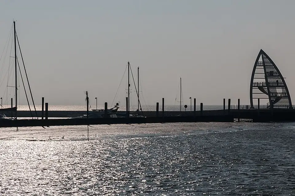 Stimmungsvolle Reiseansicht aus Nordsee für Busreise Nordsee 10 Tage – ehrlich eingeordnet