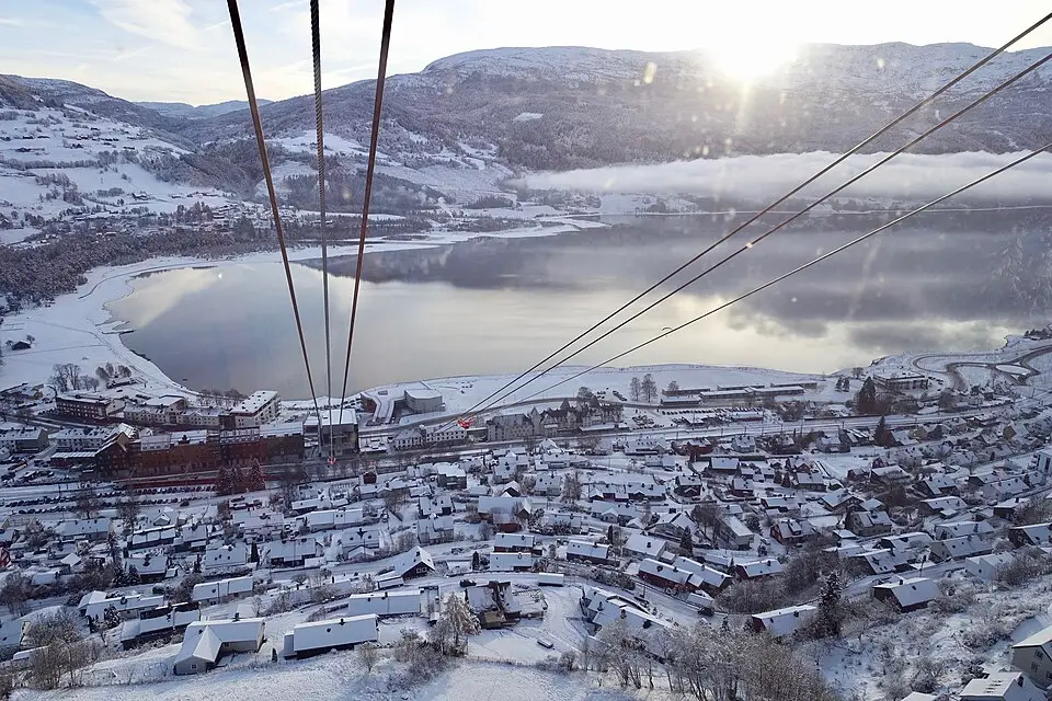 Authentischer Reisemoment in Norwegische Fjorde – passend zu Busreise Norwegische Fjorde übers Wochenende – Dauer & Komfort