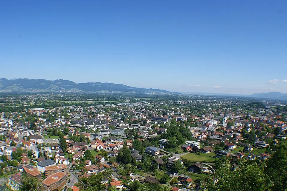 Stimmungsvolle Reiseansicht aus Rhein für Busreise Romantischer Rhein ab München – Reiseguide