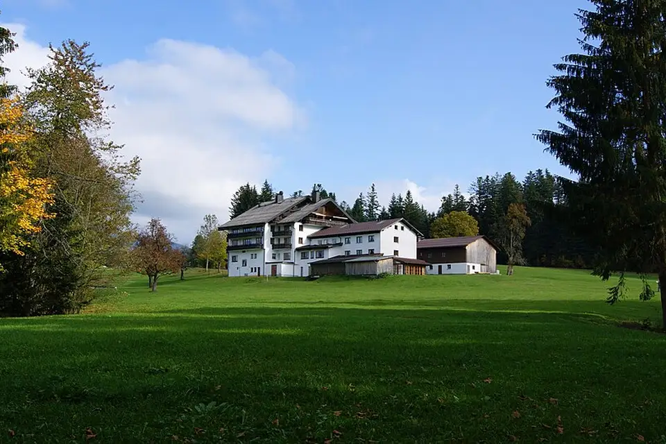 Authentischer Reisemoment in Vorarlberg – passend zu Busreise Vorarlberg für Paare – Tipps zur Auswahl