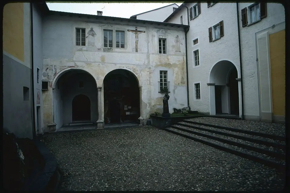 Authentischer Reisemoment in Tessin – passend zu Busreise Tessin mit Reiseleitung – Reiseguide