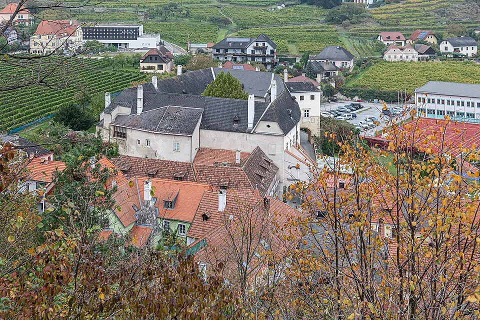 Landschaft und Sehenswürdigkeiten in Wachau für Busreise Wachau mit Haustürabholung – Dauer & Komfort