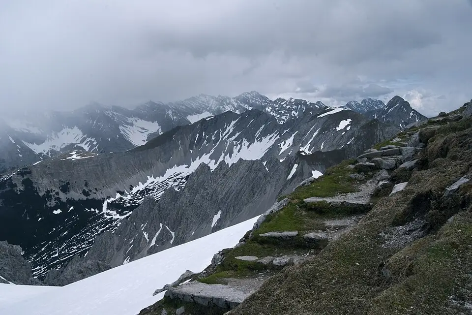 Authentischer Reisemoment in Tirol – passend zu Kurzreise Tirol mit dem Bus – Route & Leistungen