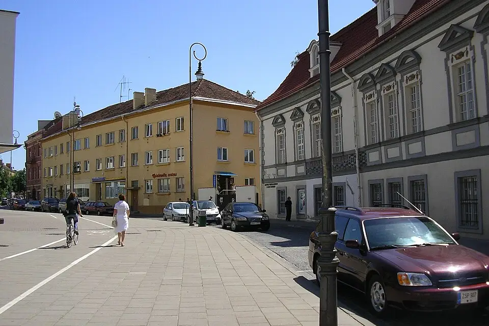 Authentischer Reisemoment in Baltikum – passend zu Busreise Baltikum im Herbst – ehrlich eingeordnet